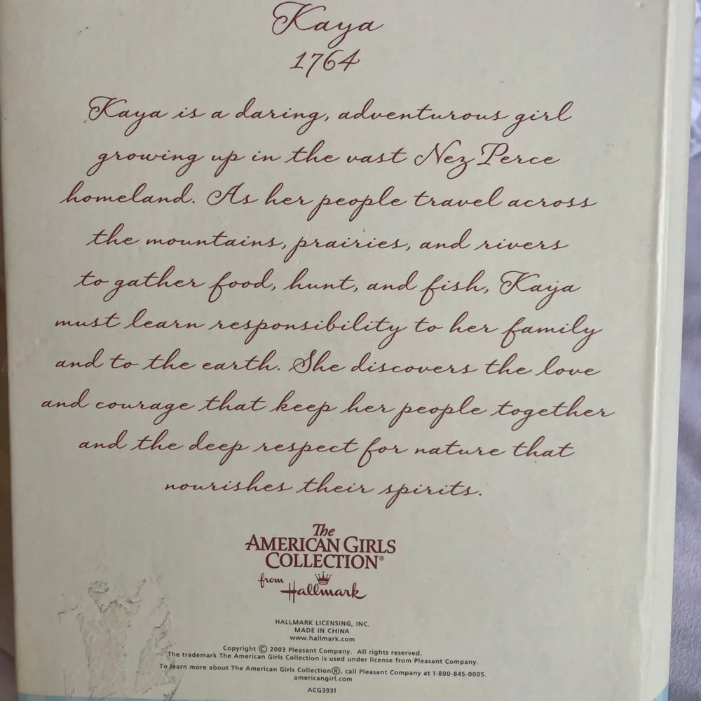 Hallmark American Girls Collection Kaya Book - Picture 2 of 8